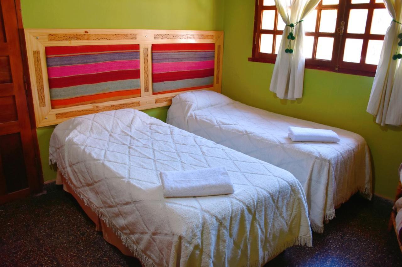 Hostal Paseo De Los Colorados Purmamarca Bagian luar foto