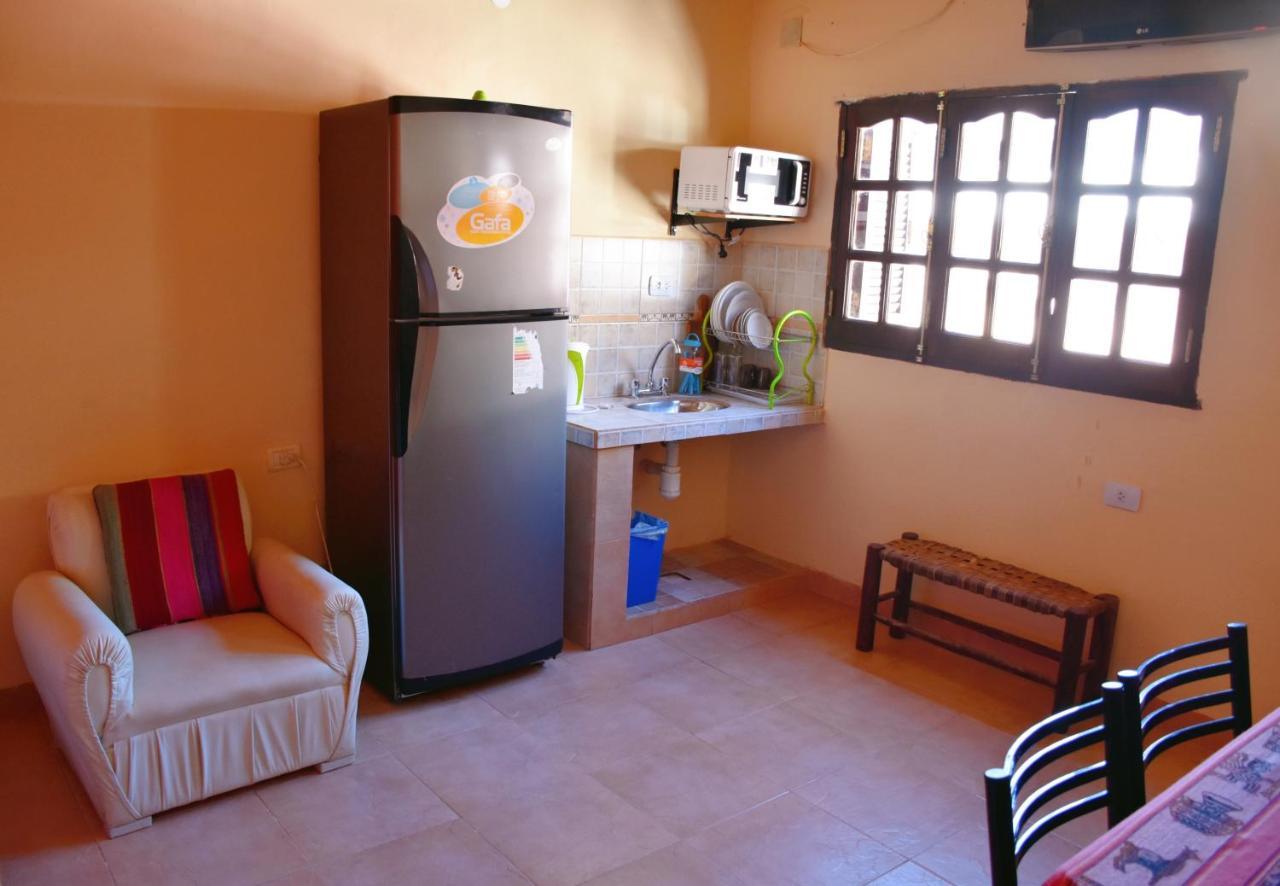 Hostal Paseo De Los Colorados Purmamarca Bagian luar foto